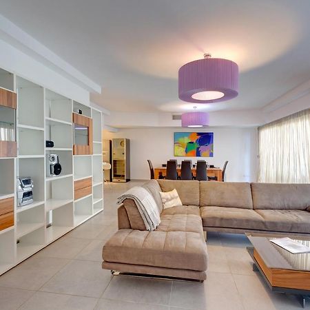 Seaview Apartment In Fort Cambridge, Sliema Kültér fotó
