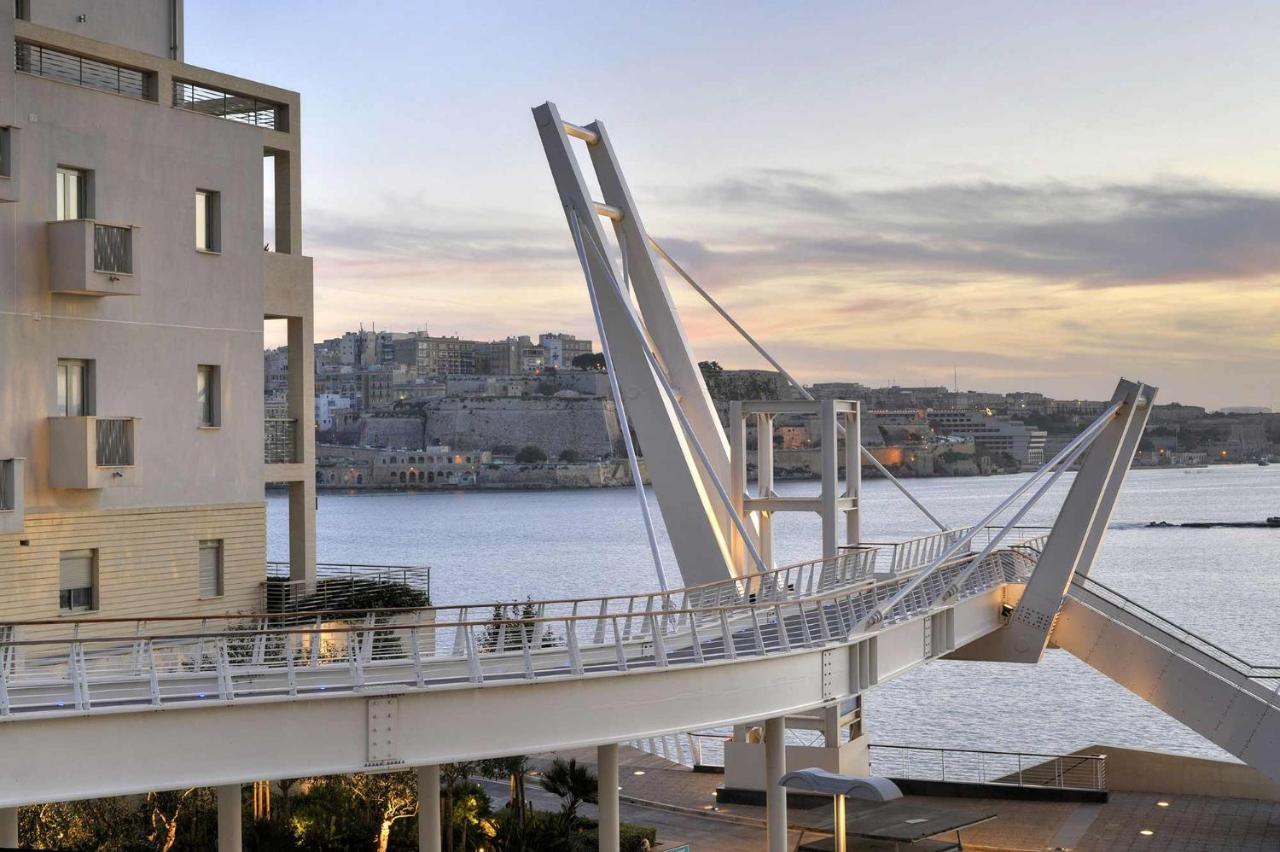 Seaview Apartment In Fort Cambridge, Sliema Kültér fotó