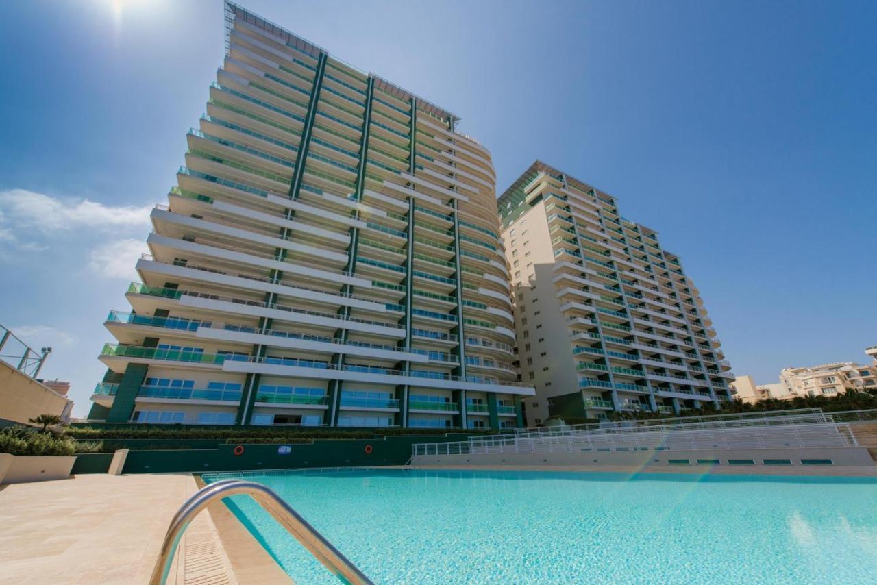 Seaview Apartment In Fort Cambridge, Sliema Kültér fotó